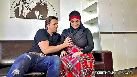 Thomas seduces busty Muslim sister-in-law in hijab on couch
