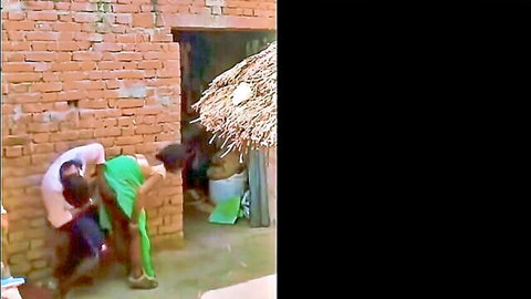 Indian neighbor quick doggy style fuck in saree outdoors